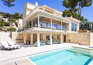 Ref. 2503255 | Luxurious villa with stone cladding