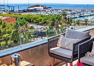Ref. 1203174 | Vista del puerto de Portals Nous desde el balcón