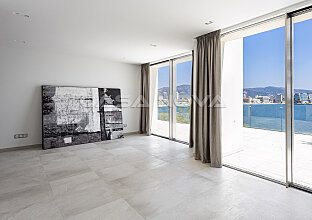 Ref. 2502943 | New villa Mallorca in 1st sea line and panoramic view