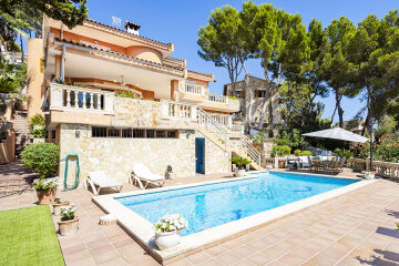 SOLD BY CASA NOVA PROPERTIES