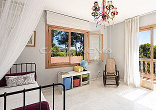 Ref. 2403269 | Lichtdurchflutetes Doppelschlafzimmer mit Terrassenzugang