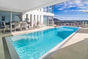 Imposing designer villa Mallorca with panoramic sea view