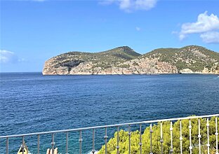Ref. 1203277 | Panoramic view of the coast of Camp de Mar