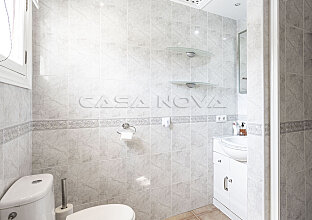 Ref. 2403280 | Baño luminoso con ducha y ventana