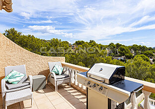 Ref. 2403280 | Chic sun terrace with BBQ area and sun loungers