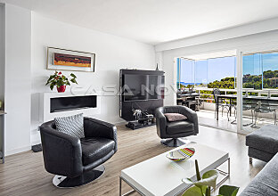 Ref. 1203281 | Charmantes Wohnzimmer mit großen Fensterfronten