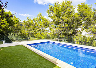 Ref. 2403285 | Ideal family villa with view into the green zoneIdeal family villa with view into the green zone