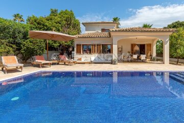 Stilvoll modernisierte Mallorca Villa mit herrlichem Garten