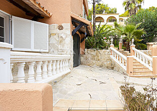 Ref. 2503291 | Villa mediterránea con piscina y piso de invitados