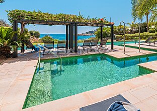 Ref. 1303292 | Dúplex-Ático en un complejo de lujo en 1ª línea de mar