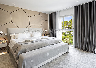 Ref. 1203307 | Großzügiges Doppelschlafzimmer mit stilvollen Möbeln