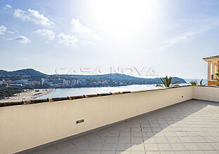 Ref. 2403308 | Large roof terrace with 180 Grand panoramic view