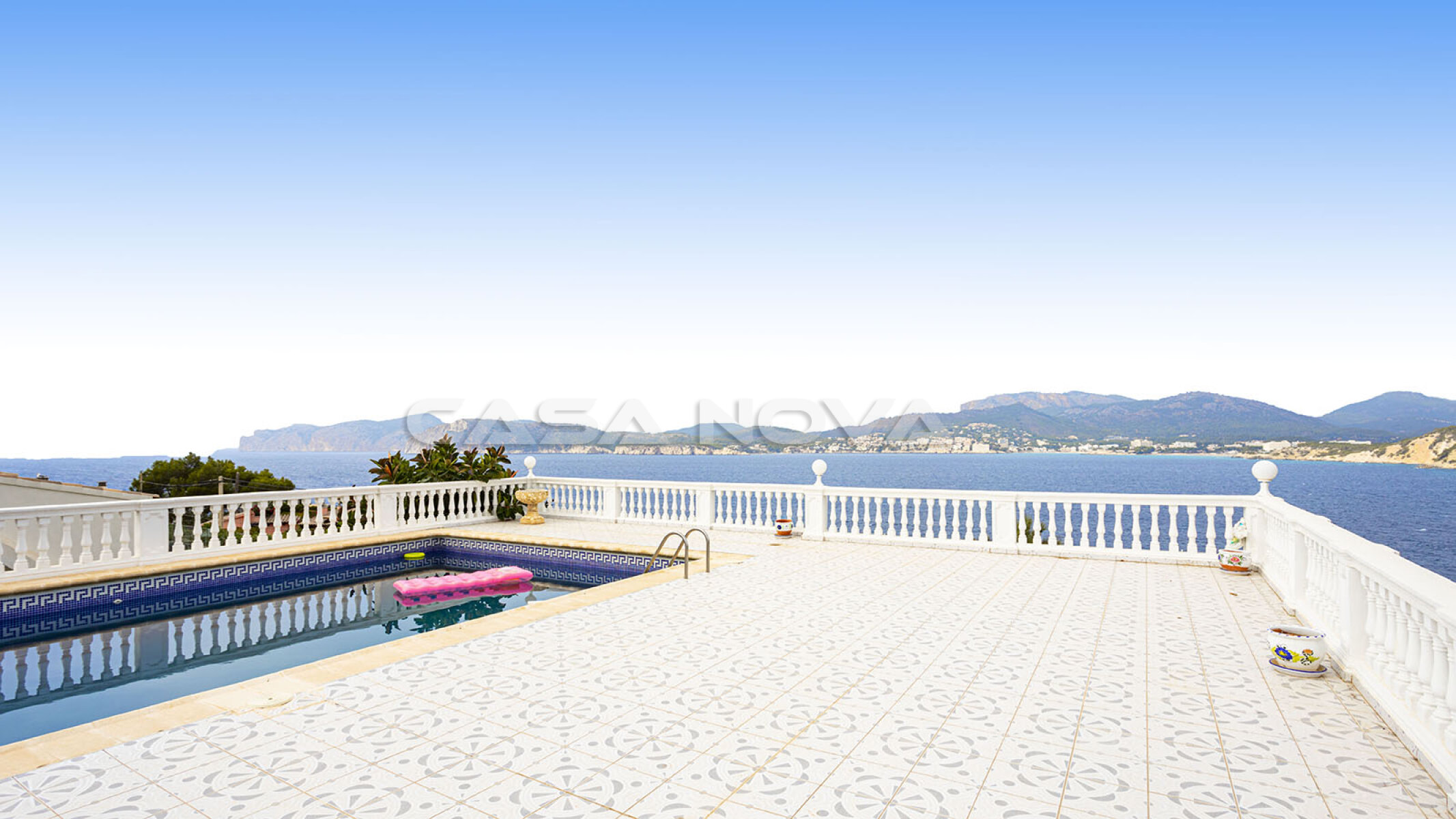 Immobilien Mallorca traditionelle Meerblick Villa zum Modernisieren 