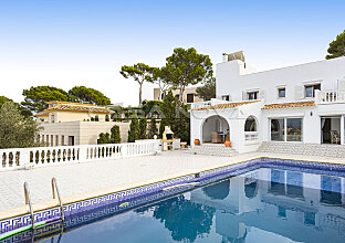 Ref. 2403309 | Immobilien Mallorca traditionelle Meerblick Villa zum Modernisieren 