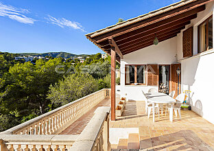 Ref. 2403323 | Mediterranean sea view villa with great potential