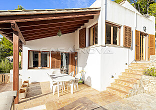 Ref. 2403323 | Villa con vistas al mar mediterráneo con mucho potencial
