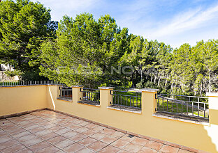 Ref. 2303340 | Beautiful view of the green surroundings