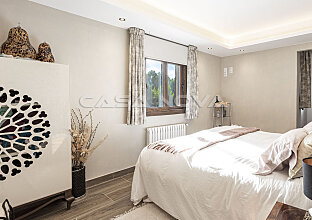 Ref. 2503345 | Charming double bedroom with dressing room