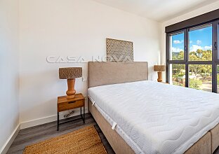 Ref. 1303355 | Charming bedroom with a great view