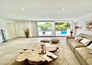 Ref. 2703361 | Helles Wohnzimmer