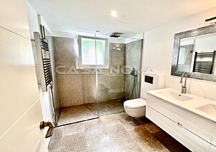 Ref. 2703361 | Modern bathroom