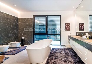 Ref. 2503363 | Top modern bathroom