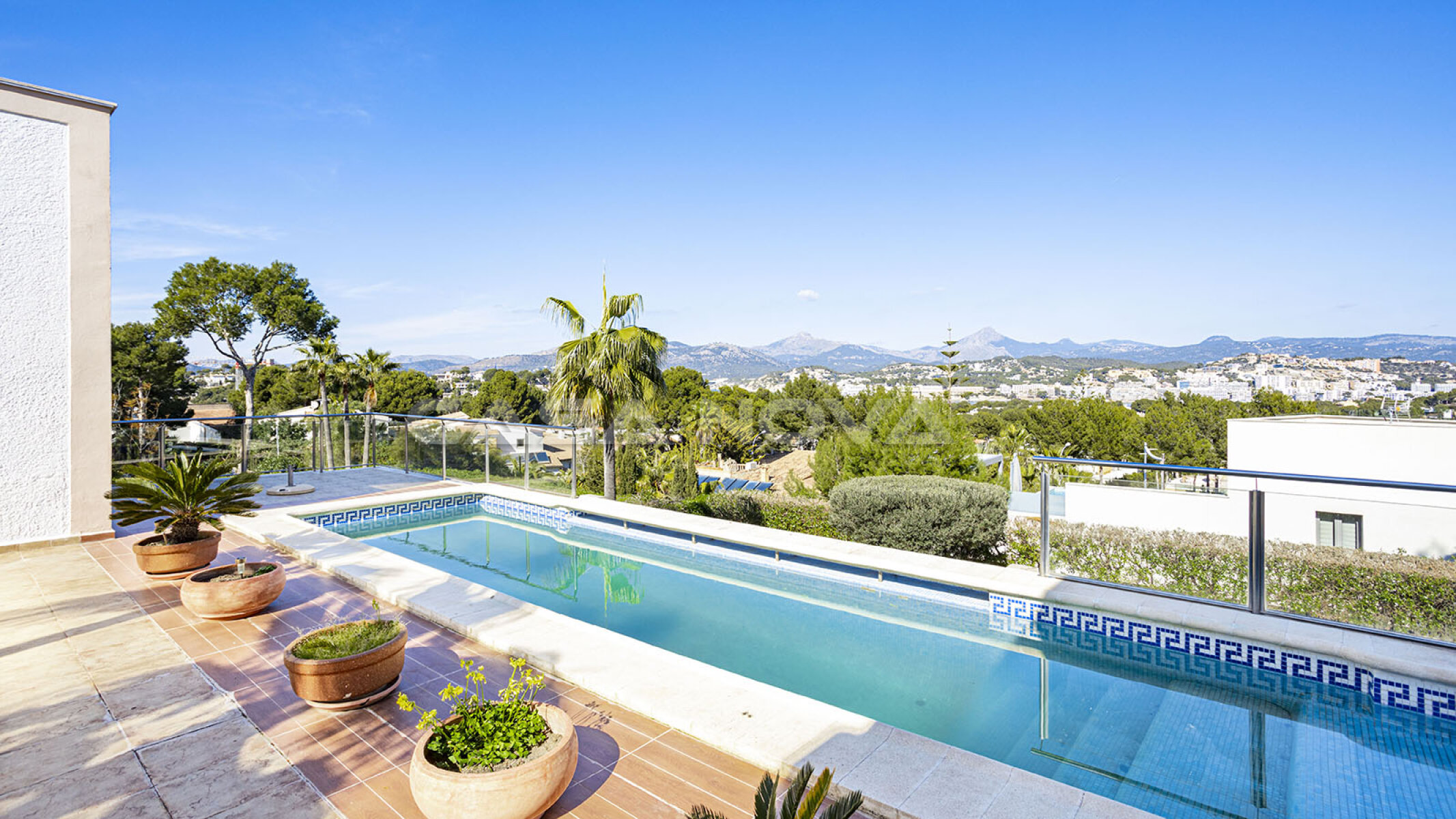 Immobilien Mallorca: Traumvilla mit Panoramablick