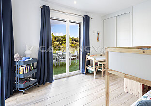 Ref. 2303373 | Tolles Reihenhaus in 1. Linie zum Golfplatz in beliebter Anlage