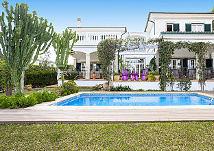 Charming luxury villa near the beach with modern touches