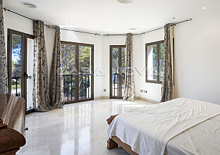 Ref. 2403414 | Mediterranean villa with beautiful garden and pool