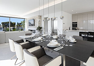 Ref. 2403105 | Modern dining room with high-quality fitted kitchen