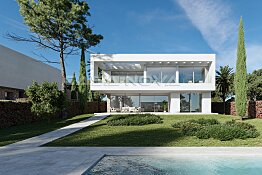 Neubauprojekt: Exklusive Villa mit Meerblick