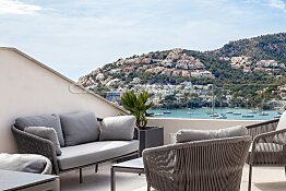 Top modern townhouse with panoramic view over the harbour
