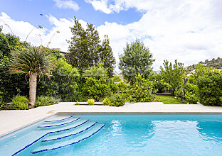 Ref. 2503442 | Traumhaftes Haus mit herrlichem Pool und schönem Garten