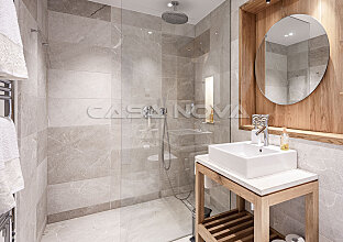 Ref. 2503449 | Moderne Villa mit großem Pool und gepflegtem Garten