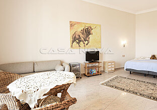 Ref. 2403455 | Guest bedroom