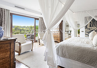Ref. 2703462 | Enchanting mansion on large land in exclusive location