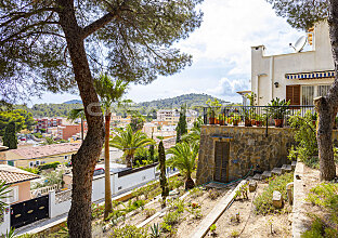 Ref. 2303476 | Mediterrane Villa in erhöhter Lage mit Panoramablick