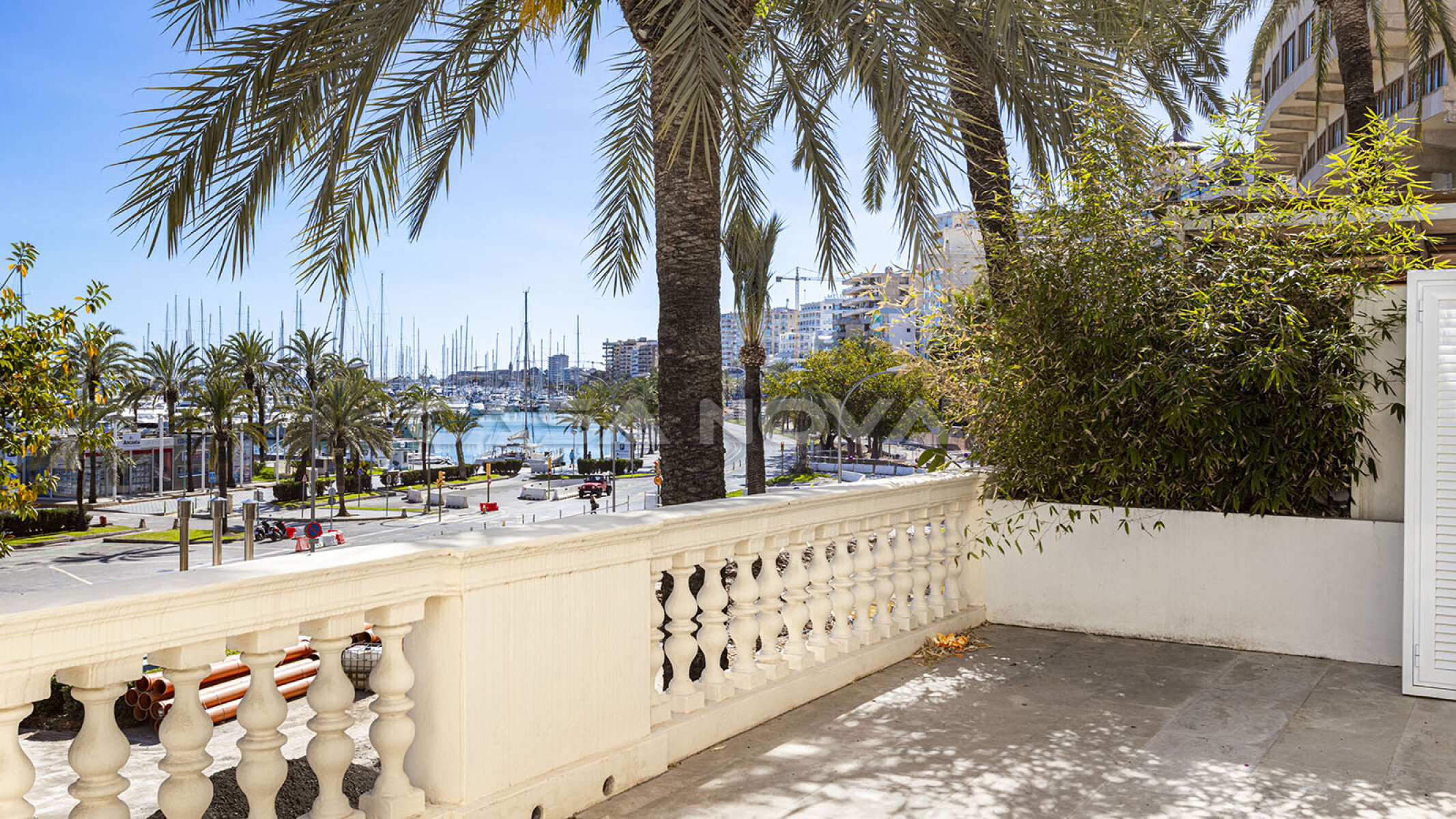 Luxus Apartment mit Meerblick in 1. Linie zum Hafen