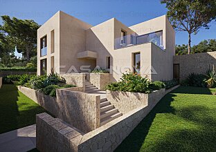 Ref. 2403279 | Imposante Villa in Konstruktion mit einzigartiger Eleganz