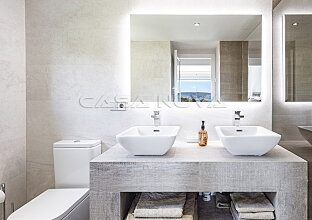 Ref. 2403503 | Stylish bathroom