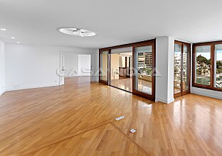 Ref. 1403507 | Modernised sea view penthouse directly at the marina