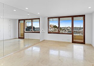 Ref. 1403507 | Modernised sea view penthouse directly at the marina
