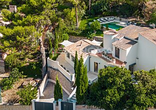Ref. 2403510 | Moderna villa de lujo en prestigiosa zona residencial