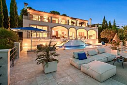 Modern luxury villa with 180 degree panoramic view