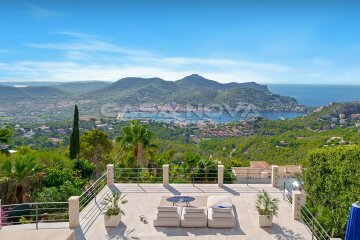 Modern luxury villa with 180 degree panoramic view