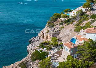 Ref. 2503511 | Luxus Villa mit mediterranem Flair in 1. Meereslinie 
