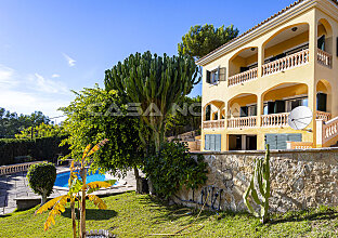 Ref. 2703537 | Villa mit Gästeapartment und privatem Pool