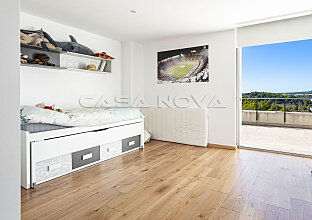 Ref. 2403543 | Villa mit Pool in beliebter Wohngegend