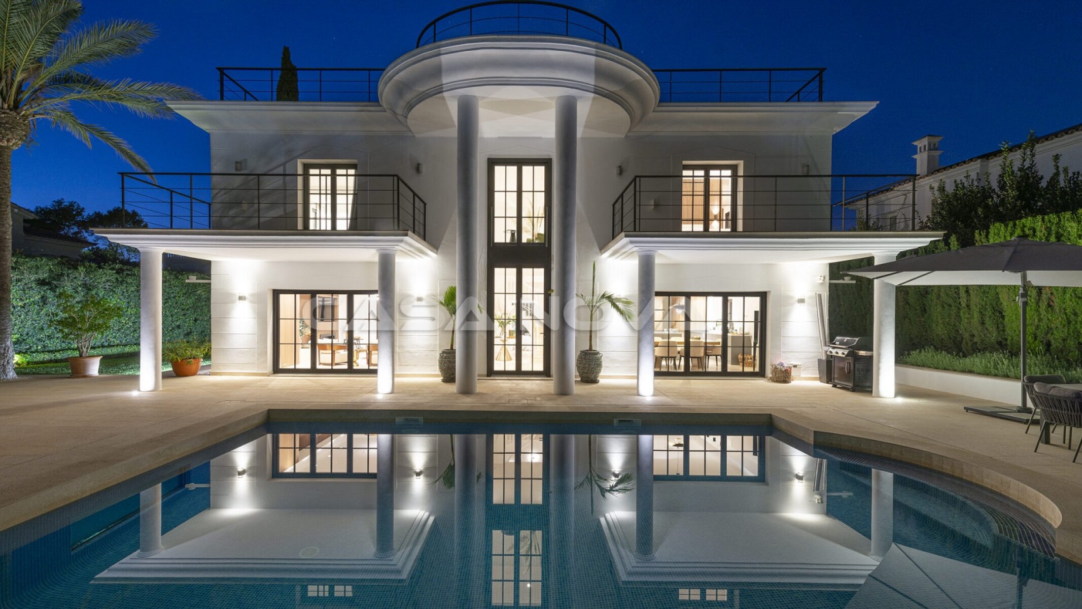 Imposante Villa mit Swimmingpool